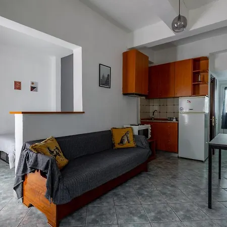 Beautiful La * Larissa